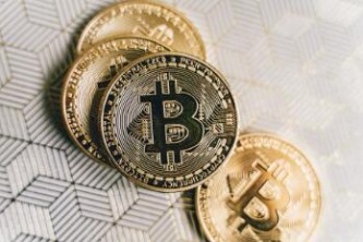 易币付平台：数字货币交易、资产管理及安全保障一站式服务